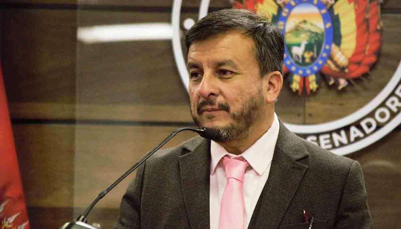 Exministro Medinaceli no se presenta a declarar por el caso gasolina desestabilizada y presenta justificativo, reporta la Policía 