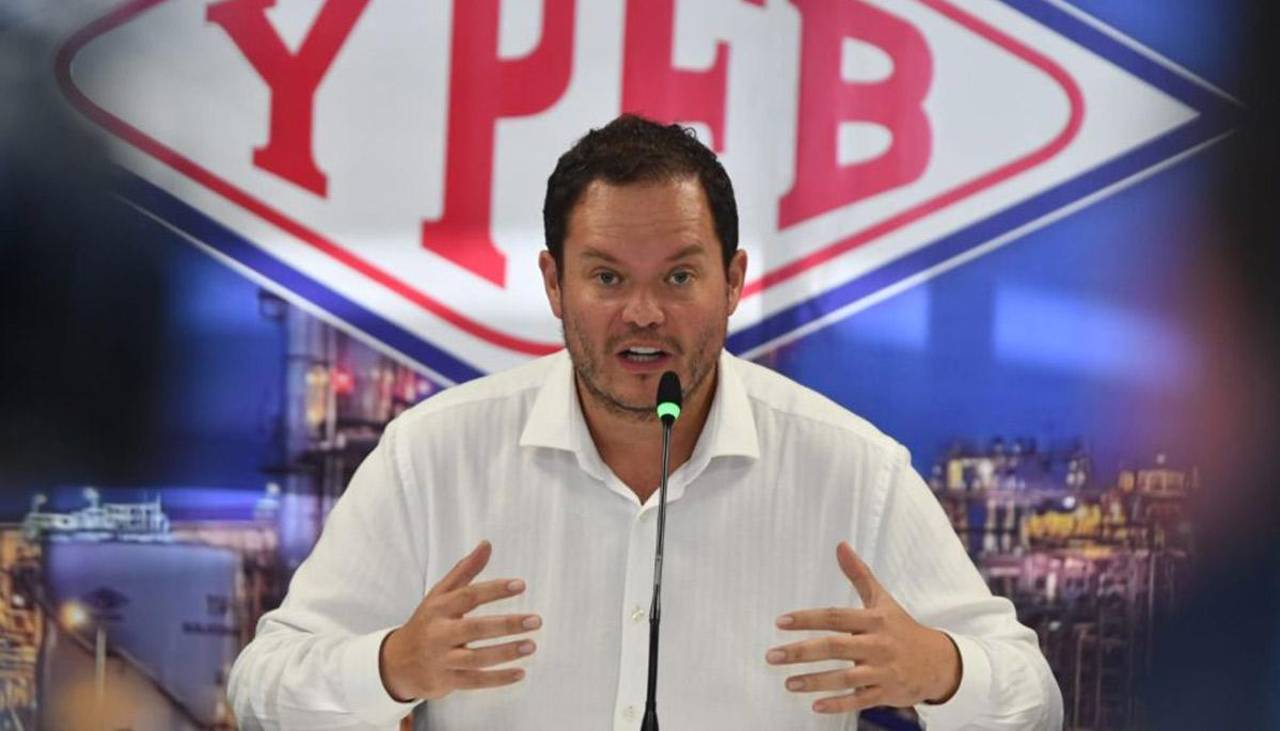 Caso Botrading: Fiscalía formaliza imputación contra Dorgathen y pide su detención preventiva