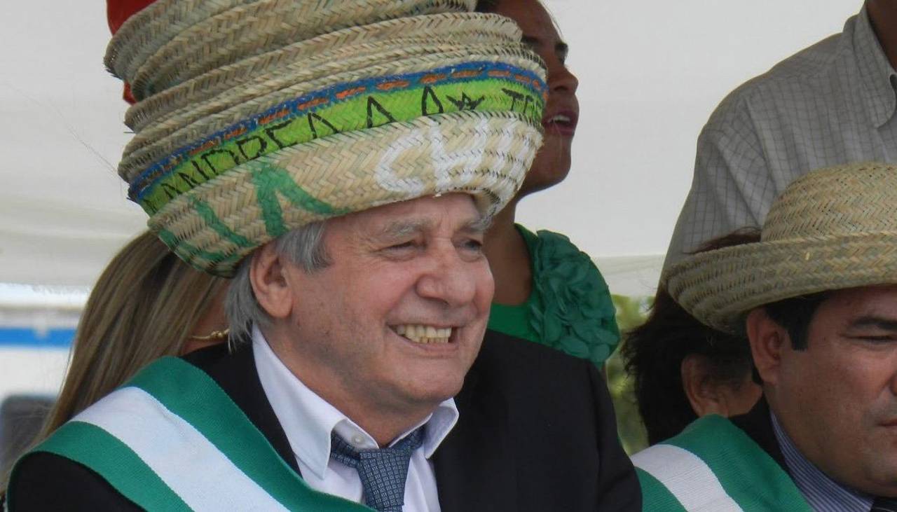 Anuncian que una avenida llevará el nombre de Percy Fernández