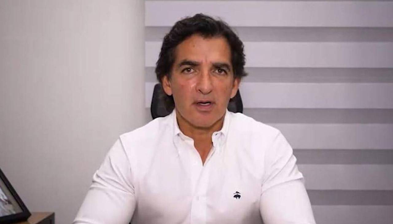 Saavedra confirma alza del pasaje a Bs 3,50 y dice que “en adelante si los micreros paran, se anula”