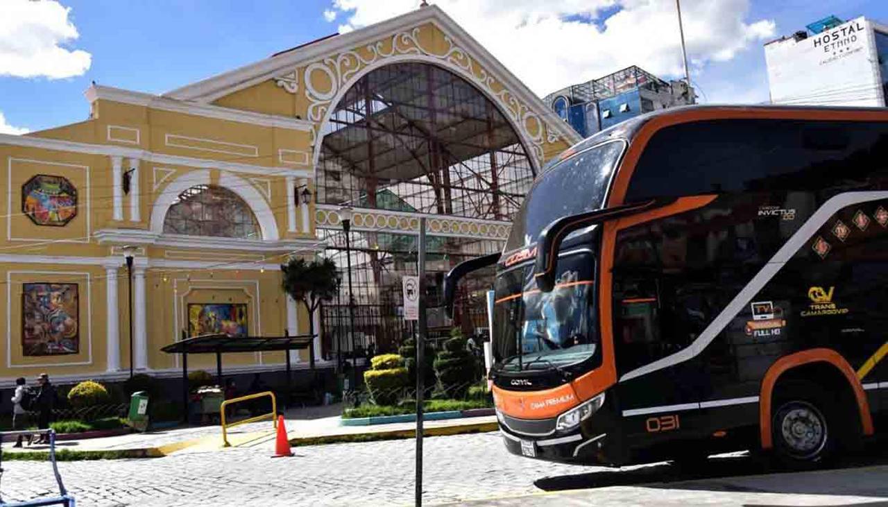 “El eje troncal está habilitado”: Se restablecen las salidas de buses desde La Paz al interior del país