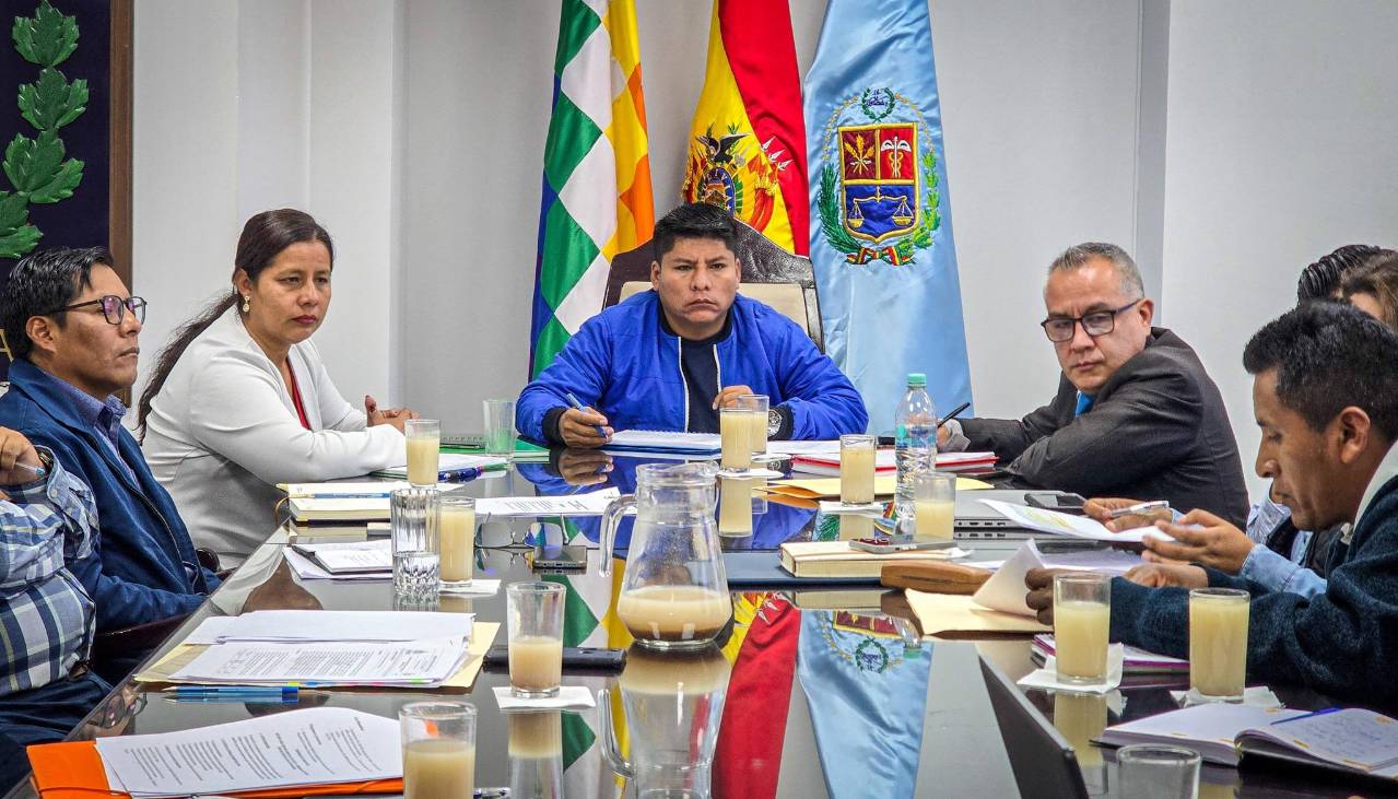 “Rechazamos cualquier intento de militarización”, dice Loza y sugiere 13 medidas para enfrentar la crisis