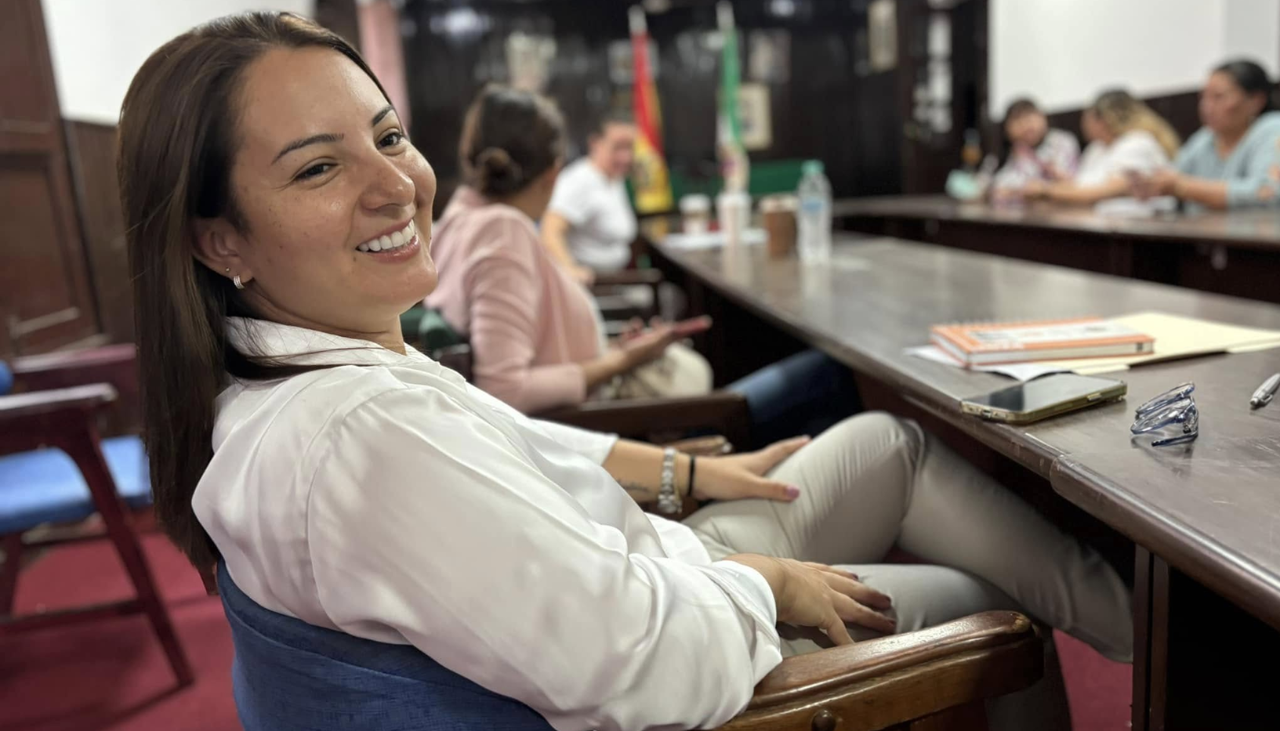 Caso maletas: Aduana pide informes de vuelos realizados por Laura Rojas y otros exdiputados