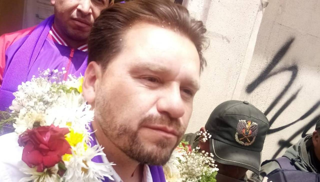 Óscar Sogliano inscribe su candidatura a la Alcaldía de La Paz por APB-Súmate