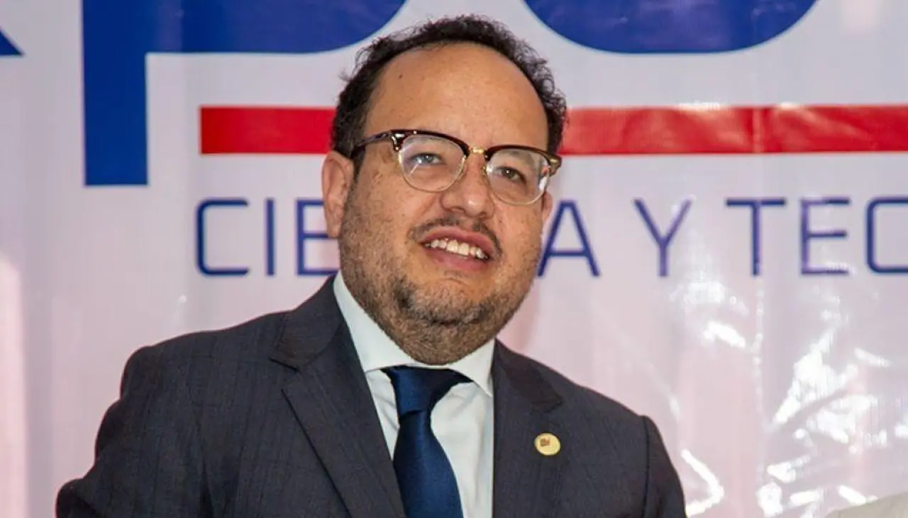 “La subvención de combustibles está desangrando nuestra economía”, dice el presidente de los industriales de La Paz 