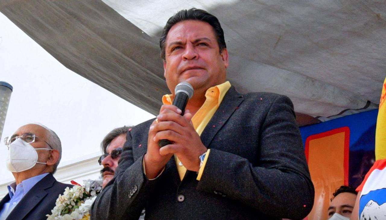 “Bolivia clama por un cambio de rumbo, necesitamos unidad para enfrentar desafíos”, dice Revilla en el Bicentenario