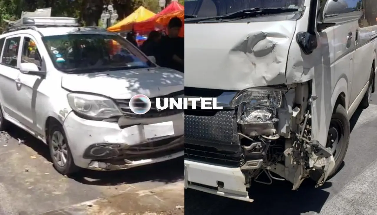 Accidente en el Prado: Vehículo choca contra otros tres en un semáforo “en rojo” en La Paz 
