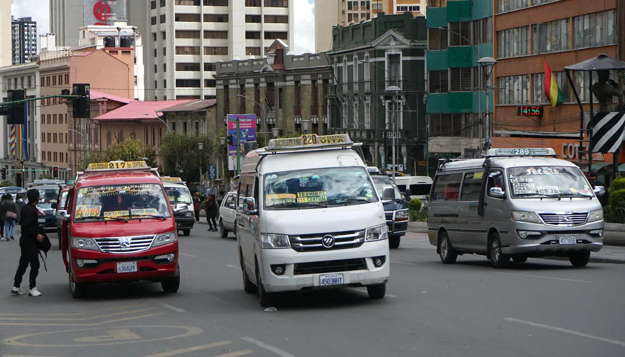 Tensión en La Paz: Estos son los pasajes que pretenden cobrar los choferes desde este lunes; la Alcaldía alista operativos 