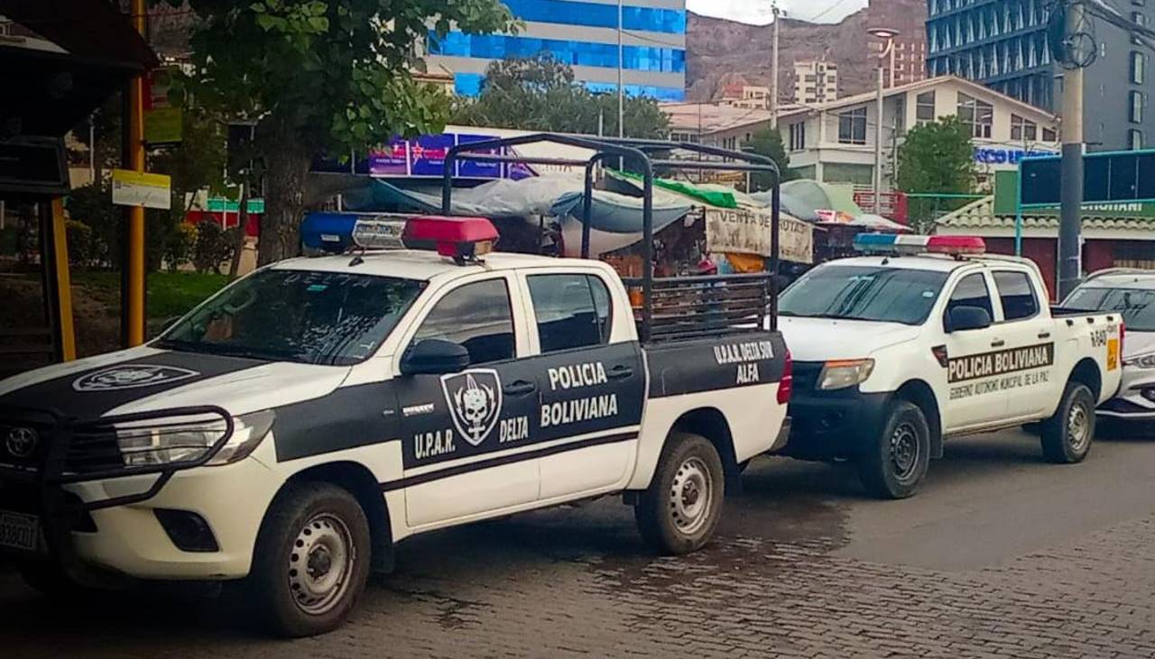 Tres sujetos se llevan más de Bs 5 millones de una casa de valores; sospechan de un empleado