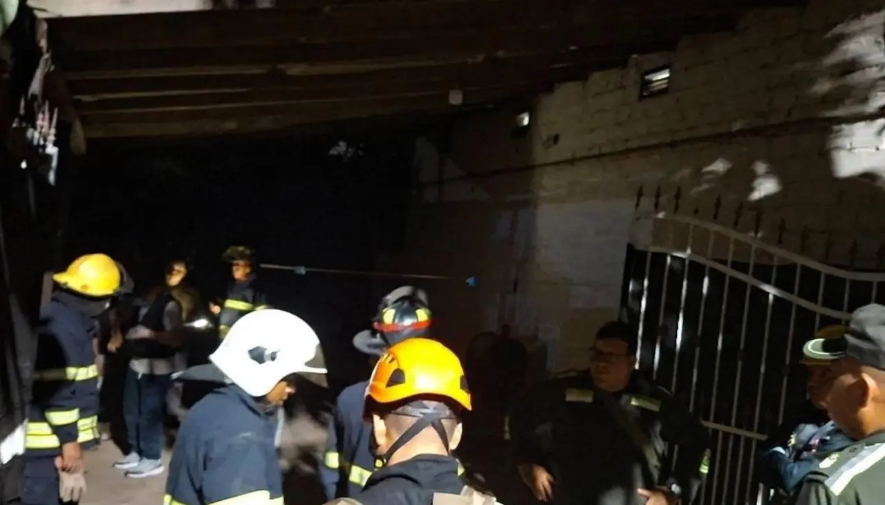 Tres personas mueren carbonizadas en una casa de El Torno