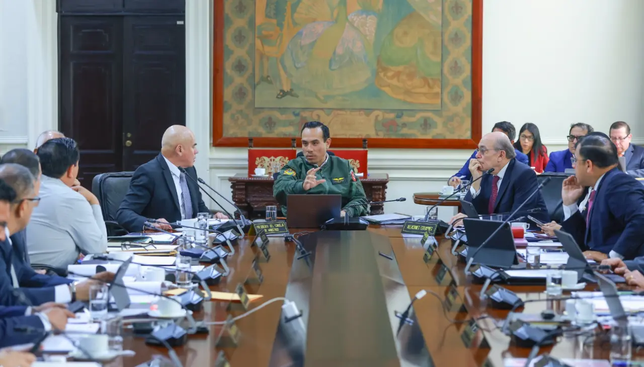 Perú convoca un Consejo de Ministros extraordinario para declarar fronteras en emergencia