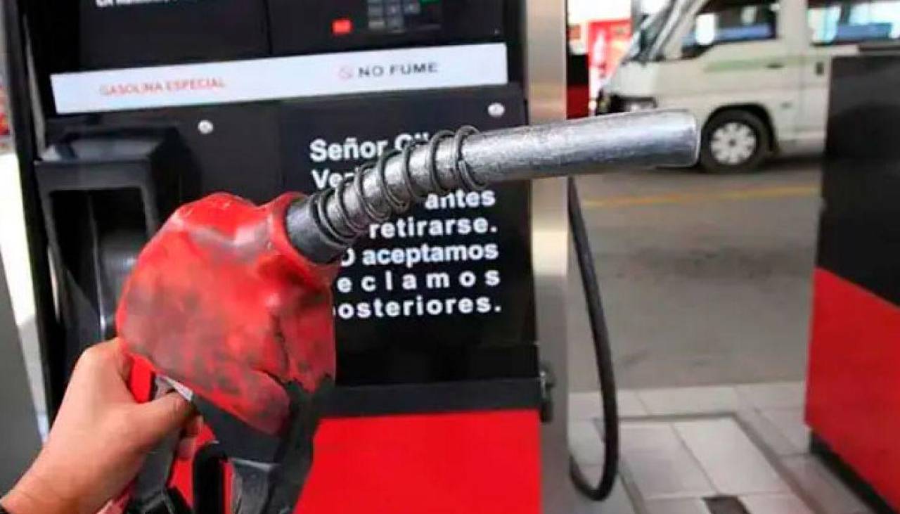 Mira la app gratuita que te muestra en tiempo real el saldo de combustible en los surtidores