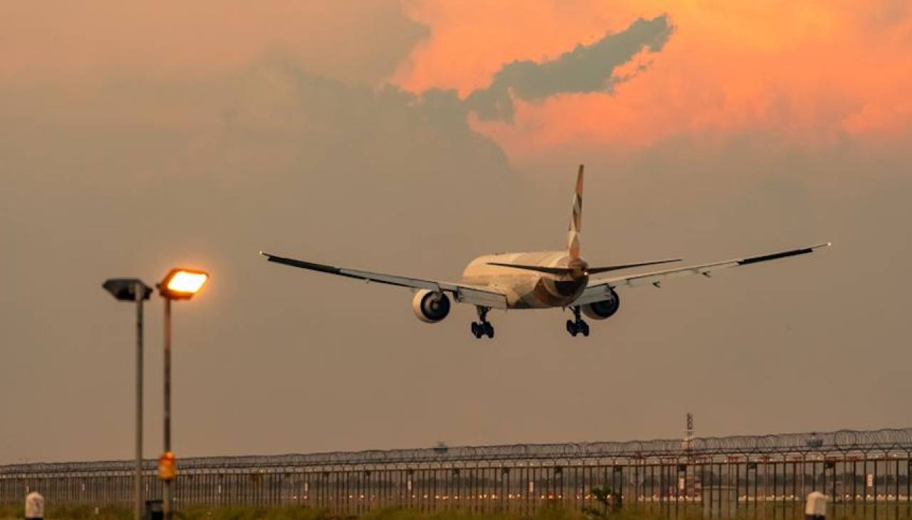 Ocho aerolíneas pueden dejar el país por el bloqueo de fondos alertado por IATA, advierte presidente de la Asociación de Líneas Aéreas