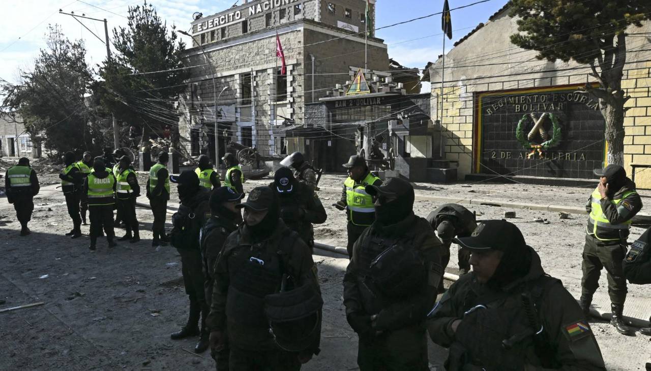 “Éramos amigos, su sueño era ser militar”: cuenta la mamá de un soldado desaparecido por explosiones en Viacha