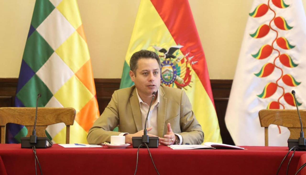 “La destitución no limpia nada”: Lara exige esclarecer si viaje del exgerente de BoA dejó daño económico al Estado