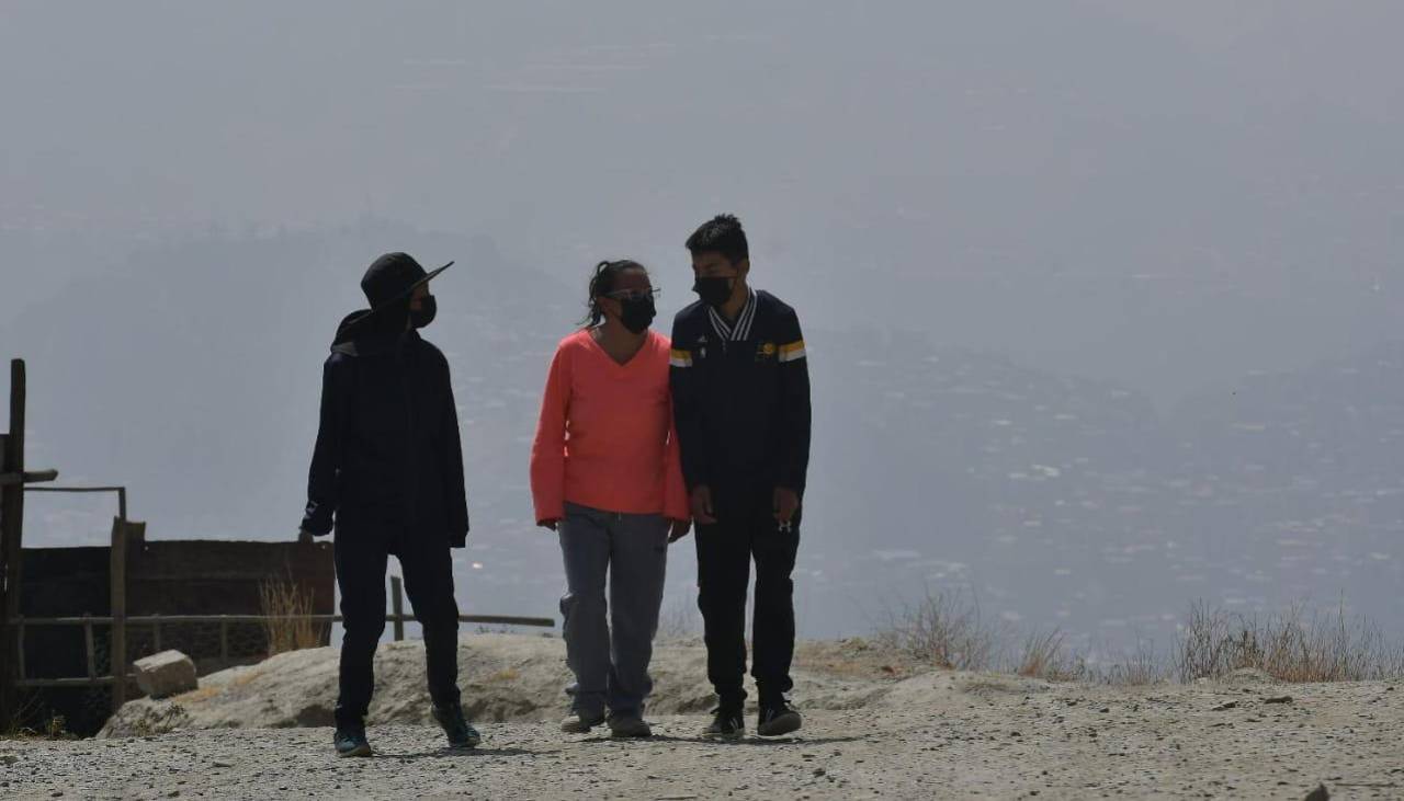 Regiones aguardan instructivos para pasar clases virtuales por la humareda de los incendios 