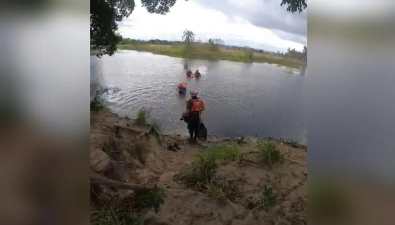 Hallan el cuerpo sin vida de un adulto mayor en una laguna en Santa Cruz