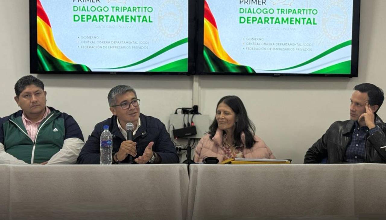 Santa Cruz: Gobierno se reunió con la COD y empresarios para impulsar una “agenda común”