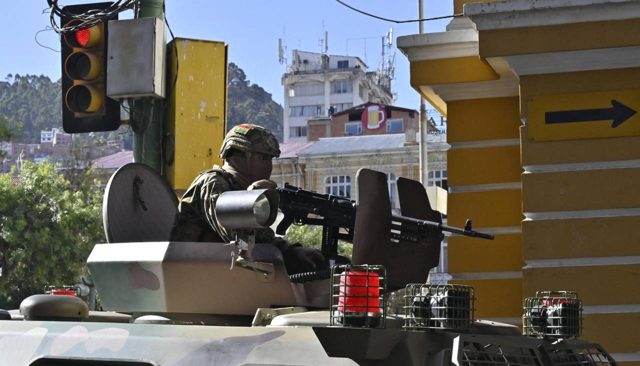 Toma militar en kilómetro cero: Las horas de zozobra que pusieron en vilo a Bolivia