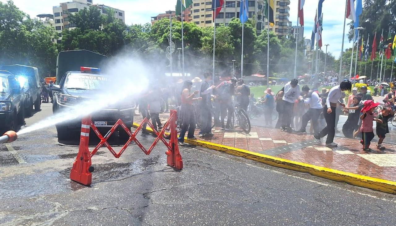 El último Día del Peatón del año de Cochabamba se vive en familia