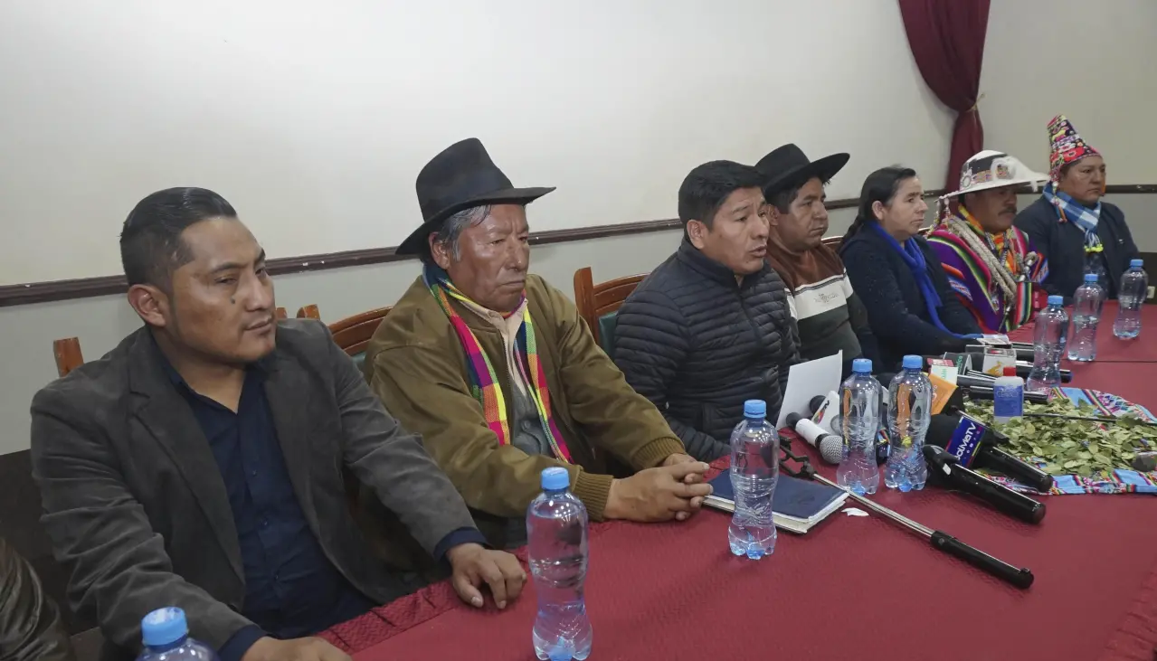 MAS no logra consenso para definir al binomio para las elecciones presidenciales, señala dirigente campesino