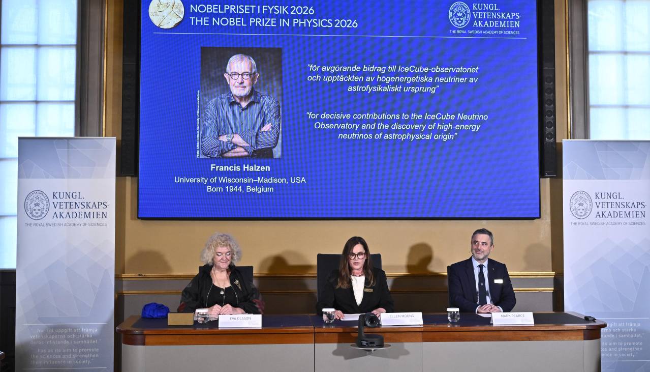 Francis Halzen gana el Nobel de Física por descubrir partículas subatómicas
