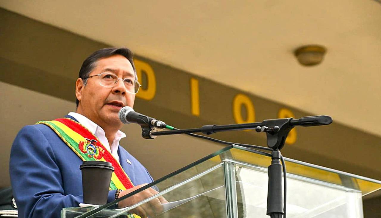 Arce promulga la Ley 1622 que avala el crédito de la CAF de $us 75 millones y activa trámite de desembolso
