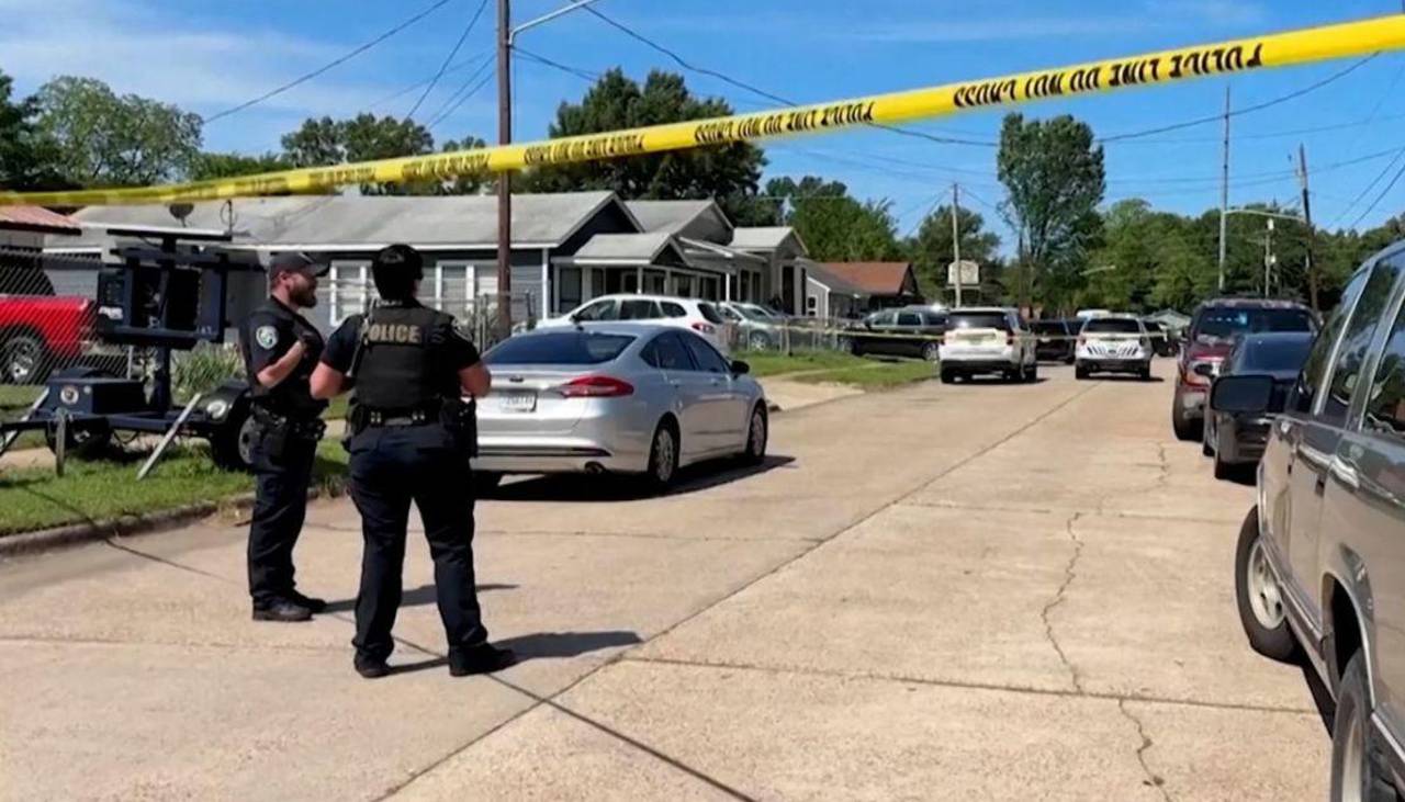Un padre arremetió a balazos y mató sus siete hijos e hirió a su sobrino en un hecho que conmociona EEUU