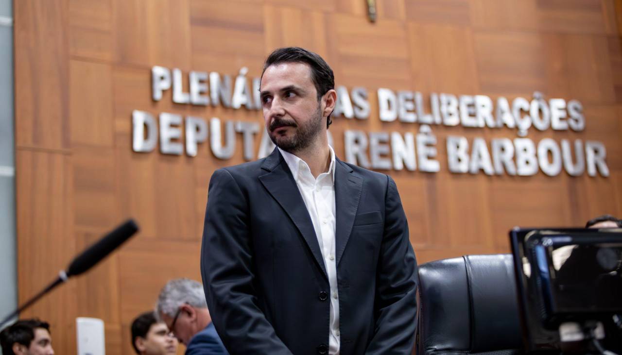 Velasco expuso en la Asamblea Legislativa de Mato Grosso las oportunidades e inversión en Santa Cruz 