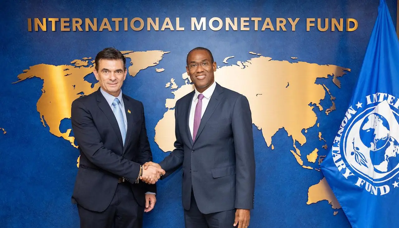 “Nuestro compromiso es avanzar hacia un modelo de crecimiento sostenible”, señala Paz tras reunión con el FMI