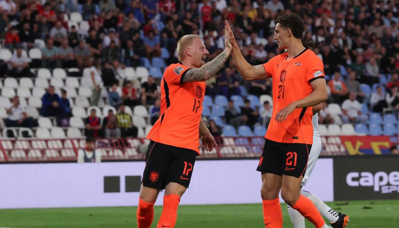 Países Bajos logra en Serbia el primer triunfo de la era Xavi