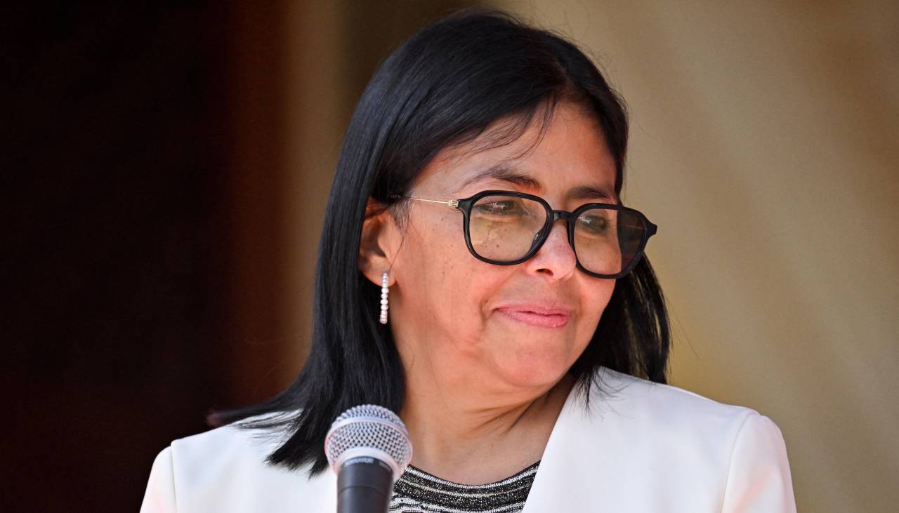 Delcy Rodríguez emula a Maduro y adelanta el inicio de la Navidad al 1 de noviembre