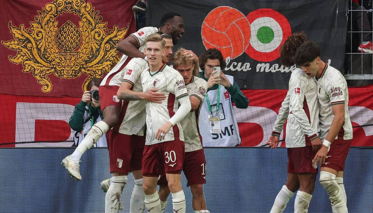 Video: Augsburgo marca a los 8 segundos, el gol más rápido en la historia de la Bundesliga contra el Bayern Múnich