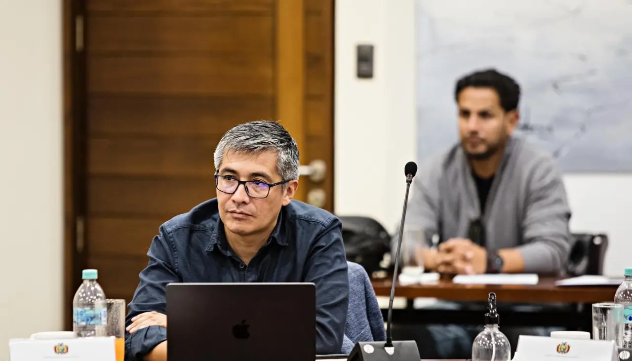 Espinoza: “A 14 días de Gobierno se nos evalúa como si estuviéramos varios meses”