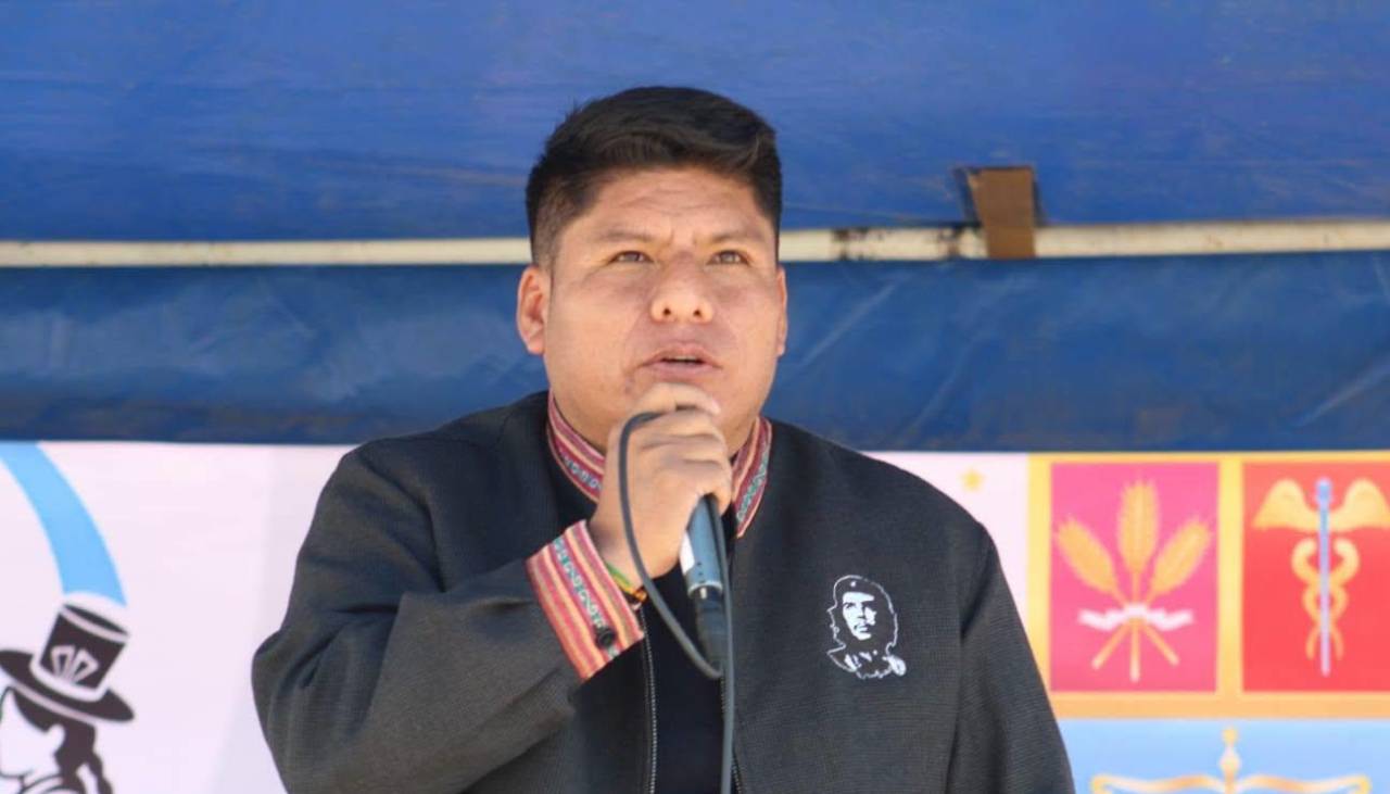 Loza dice que no promovió los bloqueos y anuncia una agenda de apoyo a sectores perjudicados por movilizaciones