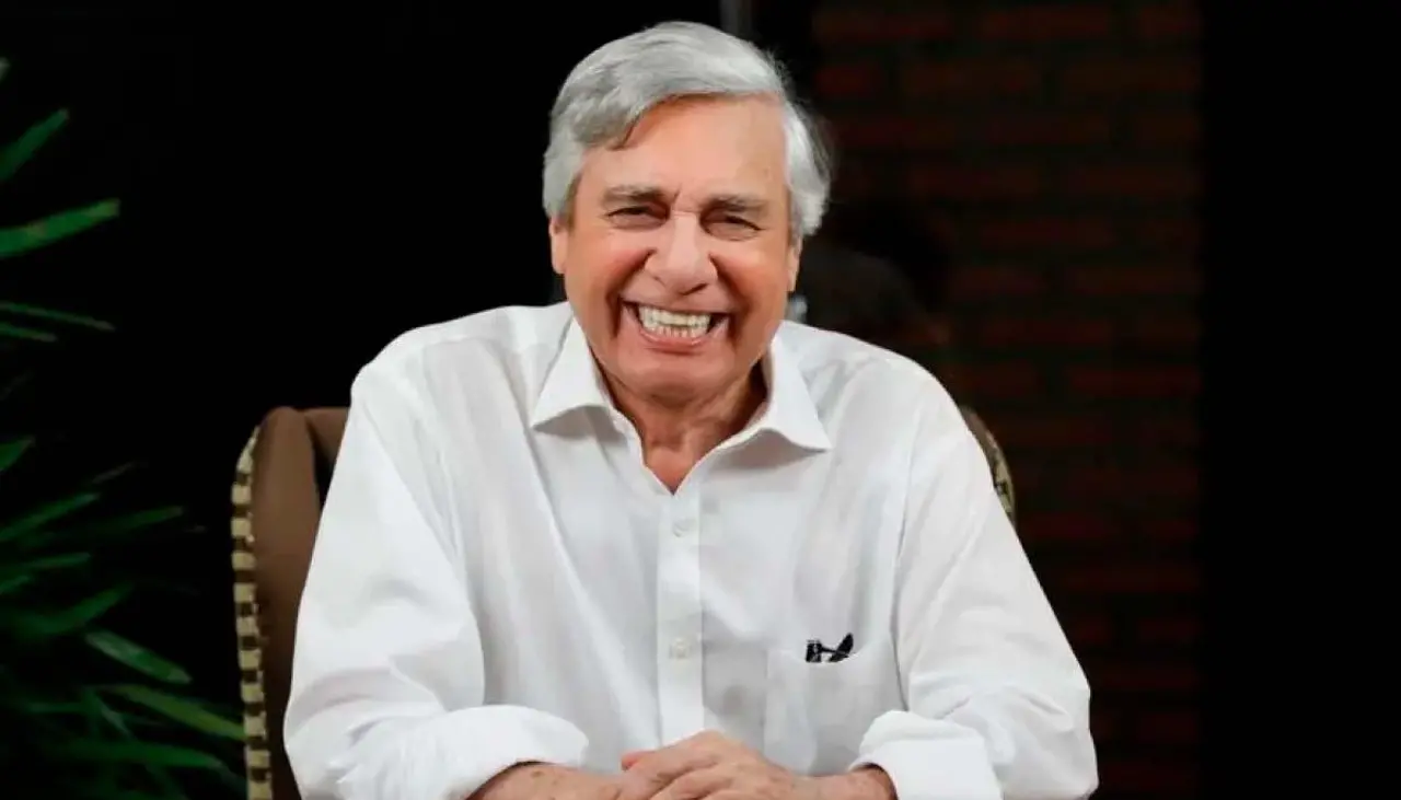 Las redes sociales se llenan de emotivos mensajes por la partida de Percy Fernández