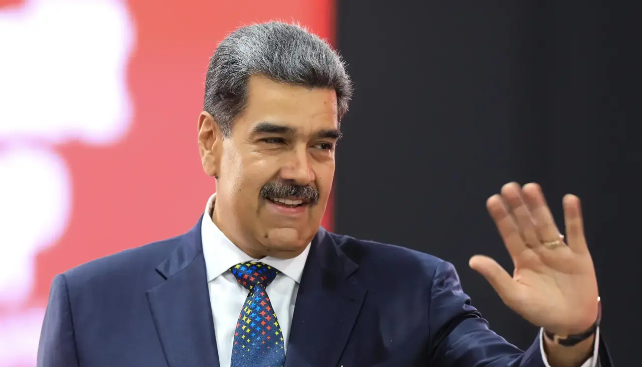 “Ahora me toca hablar mucho en inglés porque me llaman mucho del Norte”, bromea Maduro