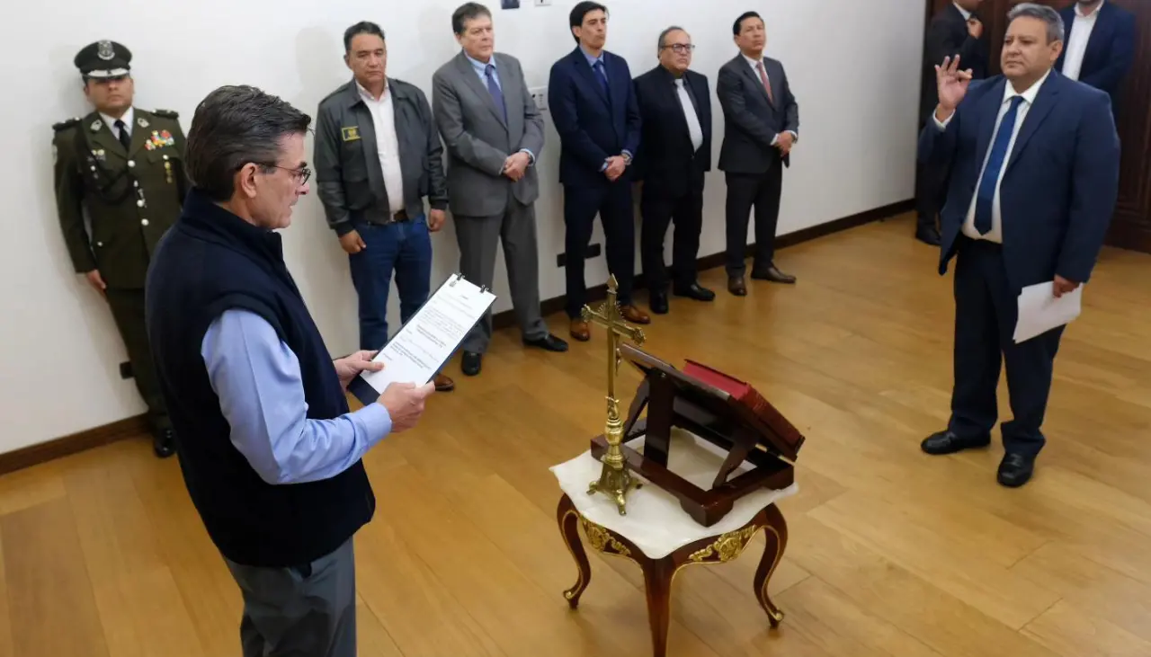 Paz al nuevo presidente de YPFB: “Hay que tener valor y compromiso para luchar contra la corrupción”