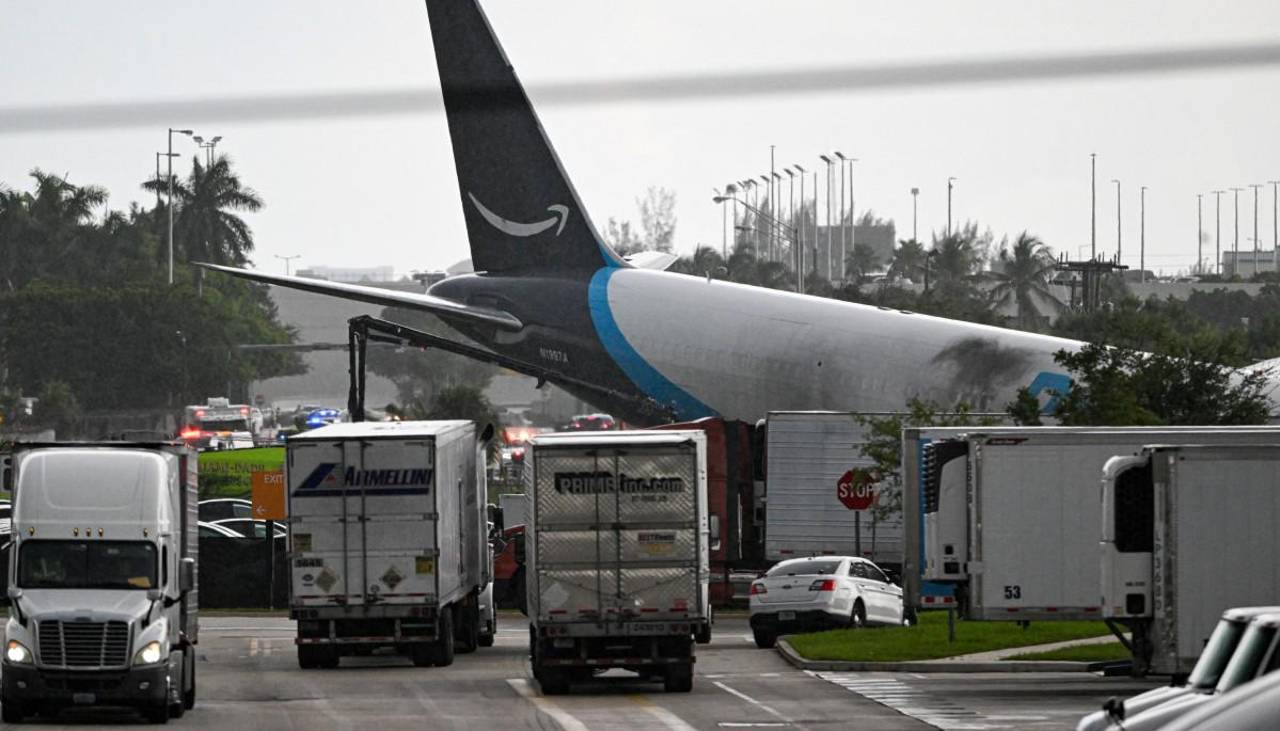El accidente del avión de carga en el aeropuerto de Miami deja cinco muertos
