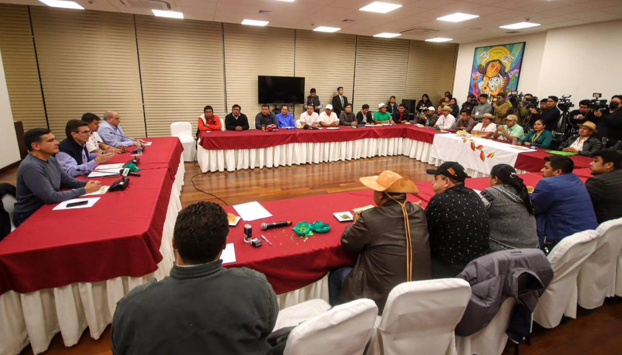 Paz celebra acuerdo con Cidob por la ley de conversión de propiedad y anuncia su modificación