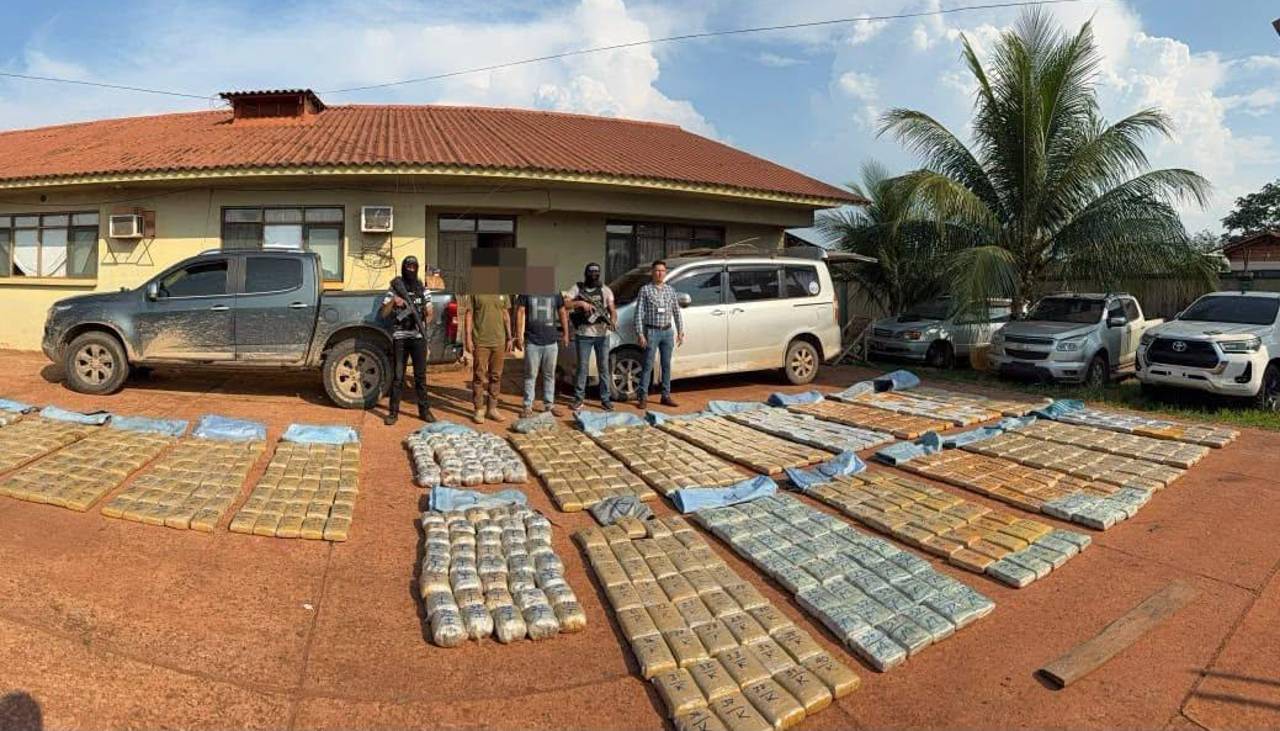 Hallan casi una tonelada de marihuana tras operativo en Beni; hay dos aprehendidos