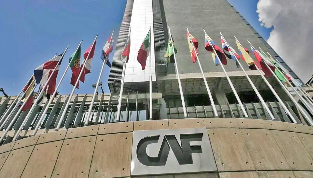 CAF niega que haya mantenido algún vínculo con Fernando Cerimedo, investigado por dos procesos en Bolivia 