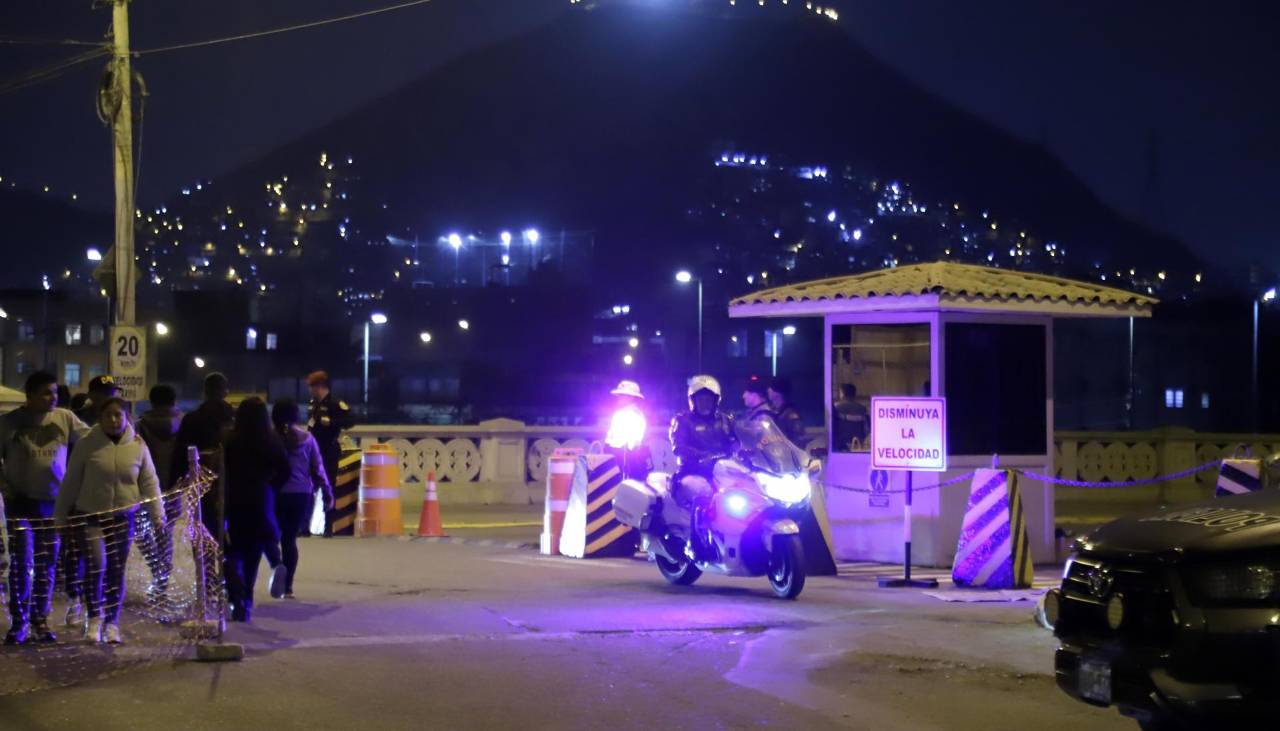 Boluarte permanece en el Palacio de Gobierno de Lima ante rumores de posible dimisión