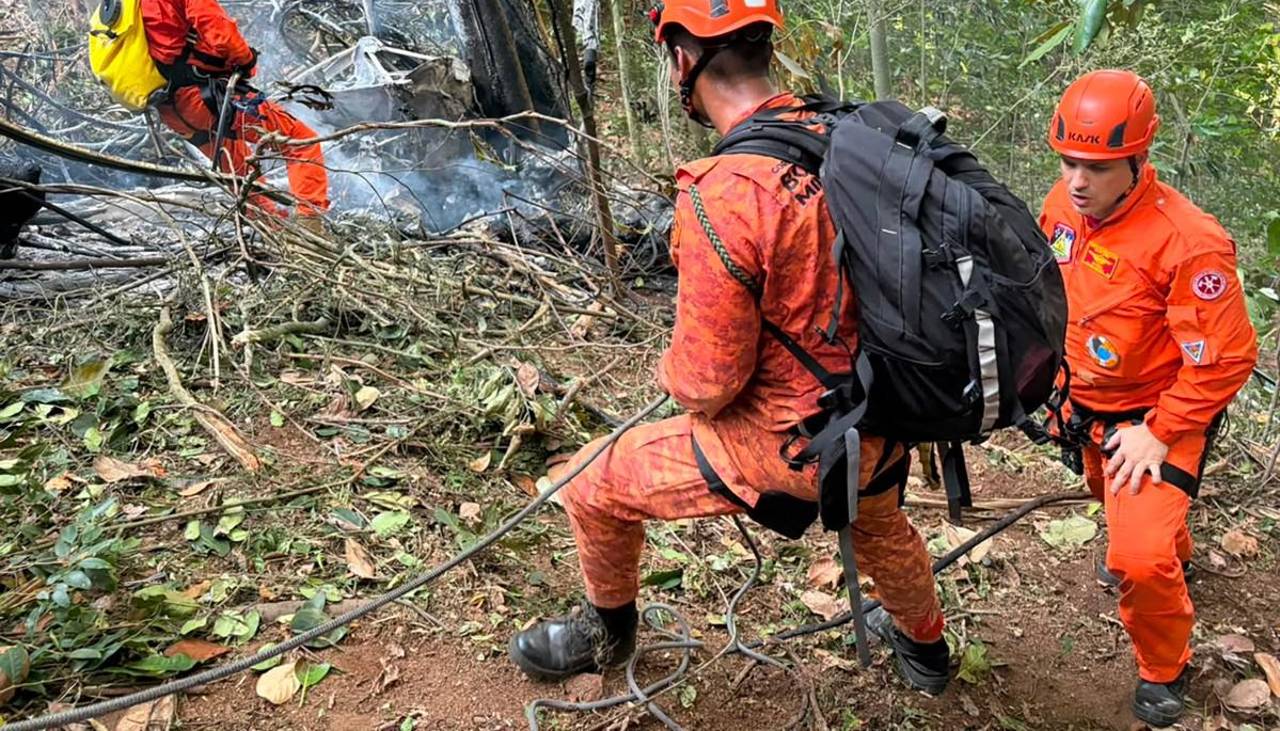 Cuatro muertos en accidente de helicóptero en Rio, incluidas tres turistas colombianas