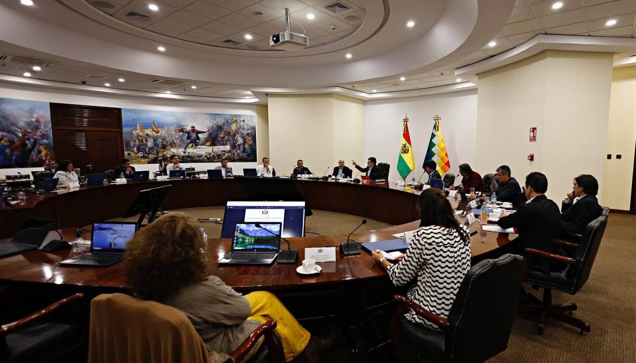 El presidente Paz define este viernes, en gabinete, a los miembros de la Comisión de la Verdad de los Hidrocarburos