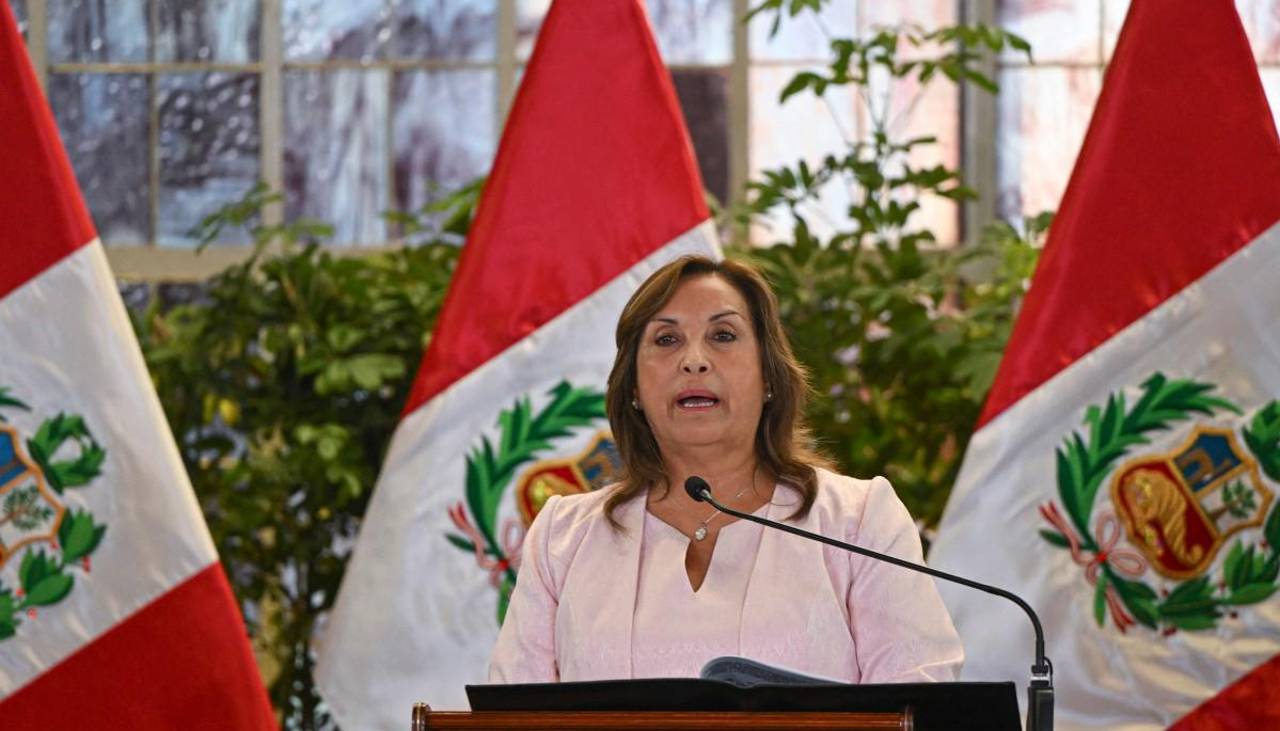 El Congreso de Perú destituye a la presidenta Dina Boluarte