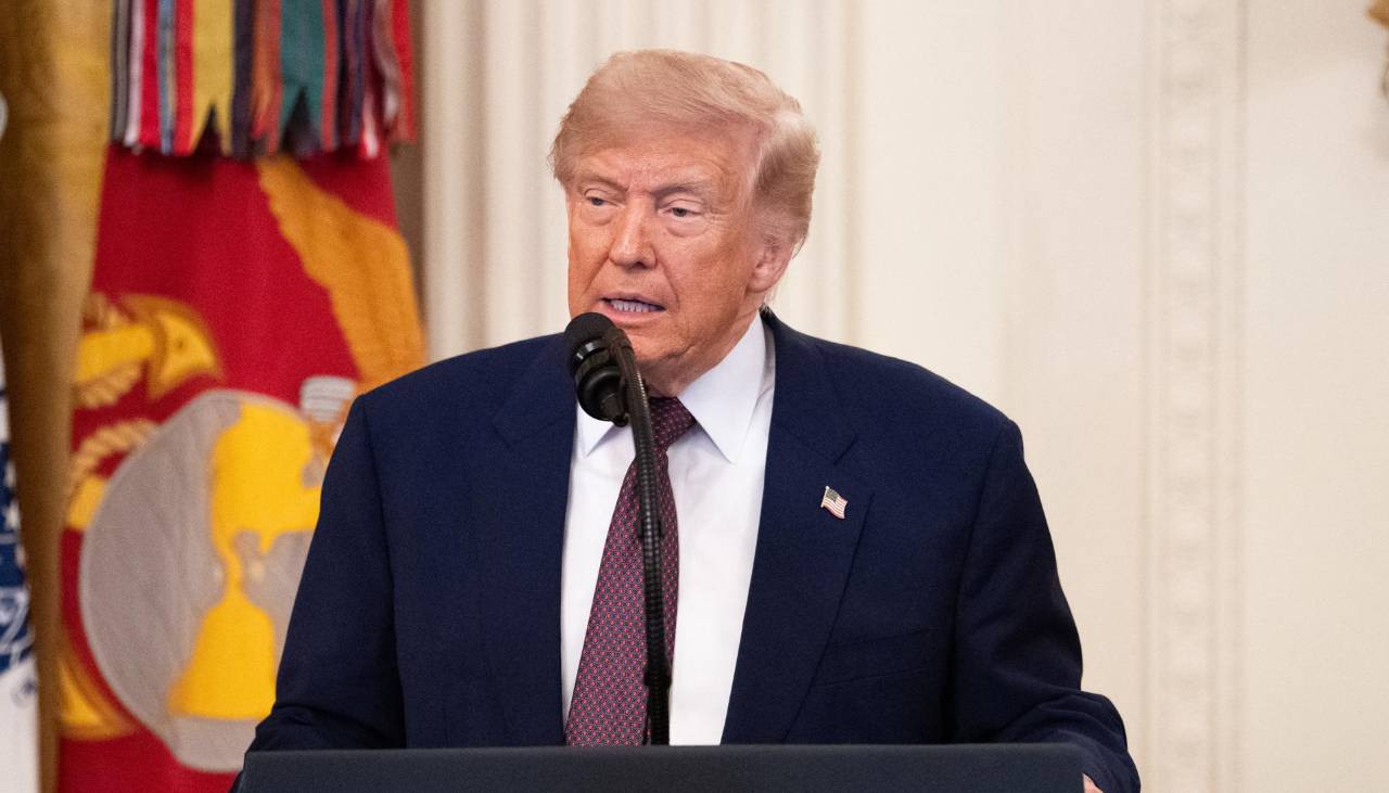 Trump afirma que Irán está “acabado” y que no recibirá “ni diez centavos” de EEUU