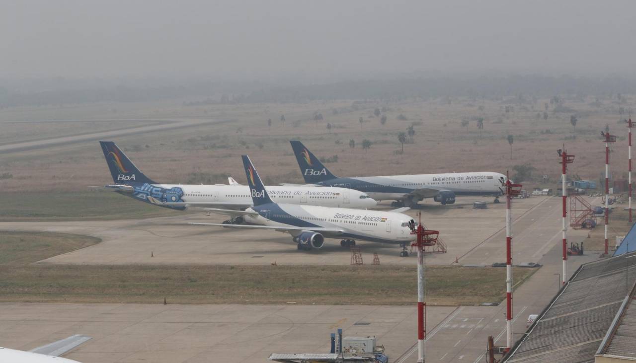 Suspenden despegues en Viru Viru por cuarto día consecutivo; aeropuertos de Pando y Beni igual están afectados