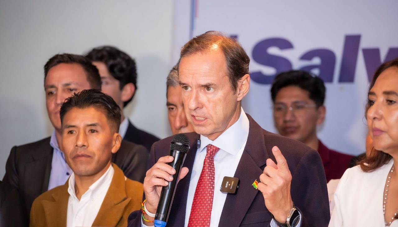 Tuto sobre el crédito del FMI: “Es un paso correcto, aunque más pequeño y mucho más tardío que el que planteamos”