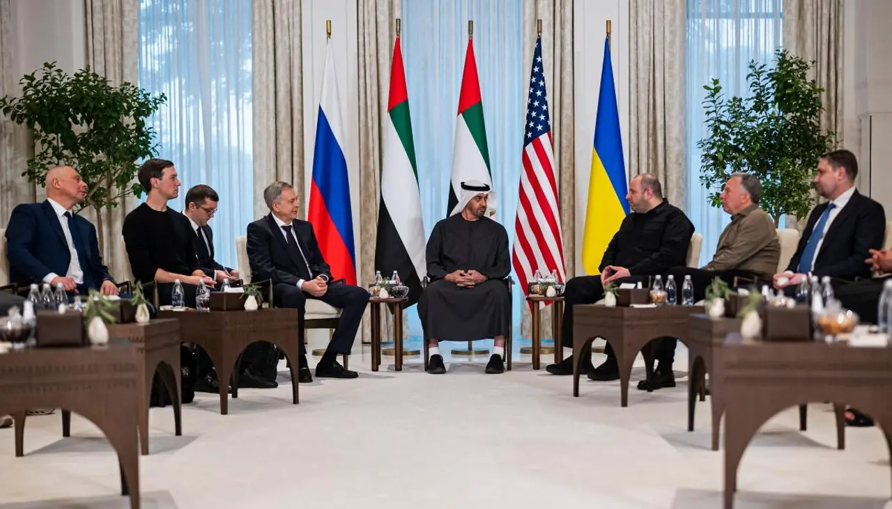 Ucrania denuncia una “noche de terror ruso” antes de segunda tanda de diálogos en Abu Dabi